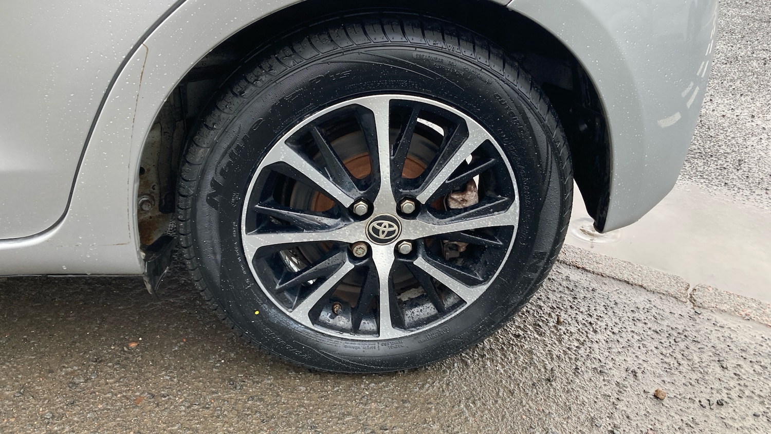 Used Toyota Yaris 2018 for sale - 77417348: Photo 23