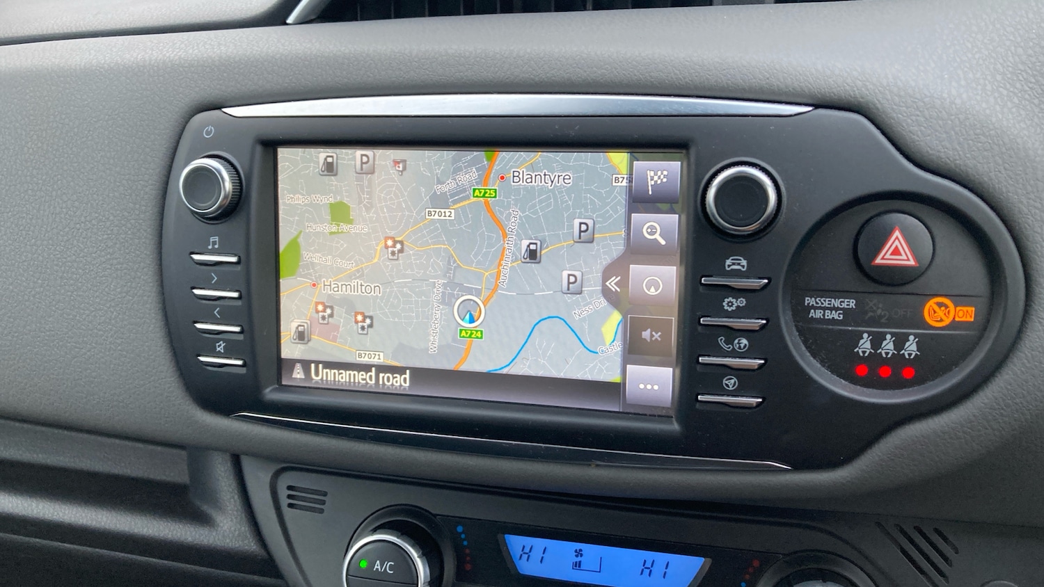 Used Toyota Yaris 2018 for sale - 77417348: Photo 28