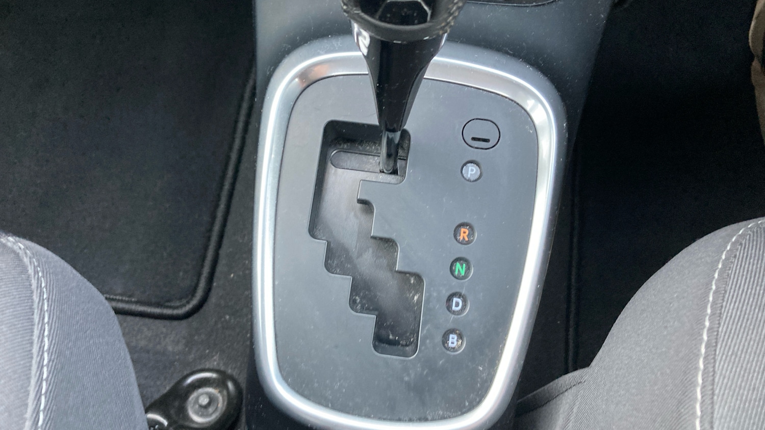 Used Toyota Yaris 2018 for sale - 77417348: Photo 33