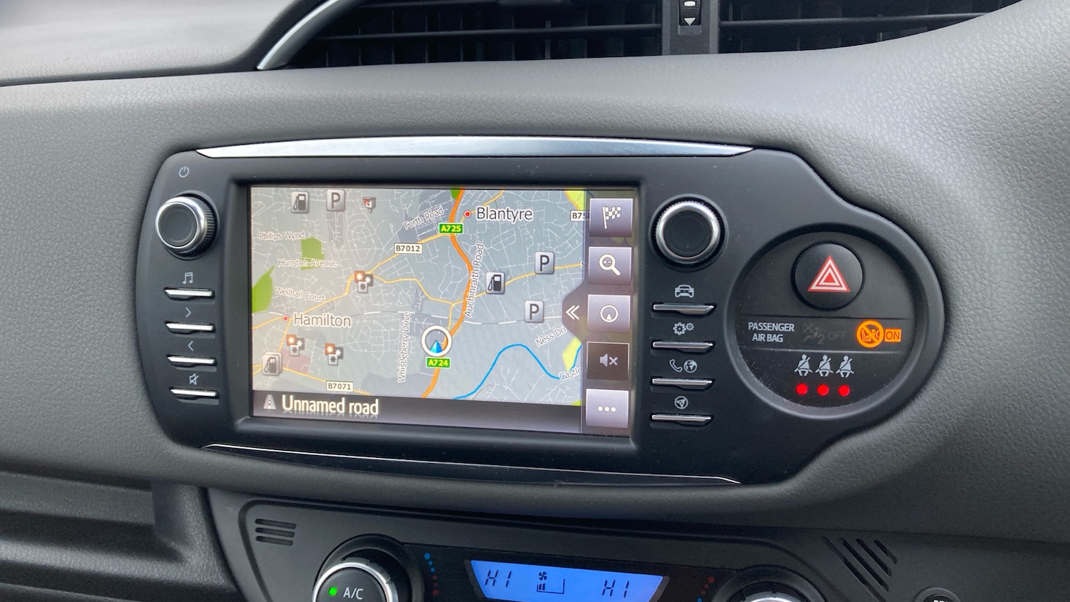 Used Toyota Yaris 2018 for sale - 77417348: Photo 7