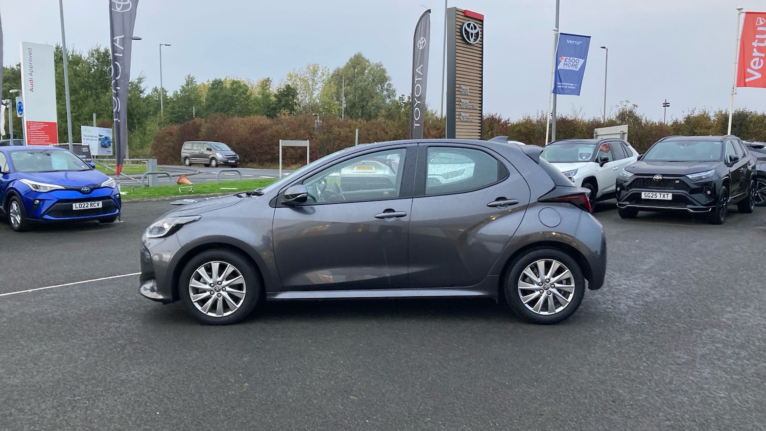 Used Toyota Yaris 2023 for sale - 76181911: Photo 17