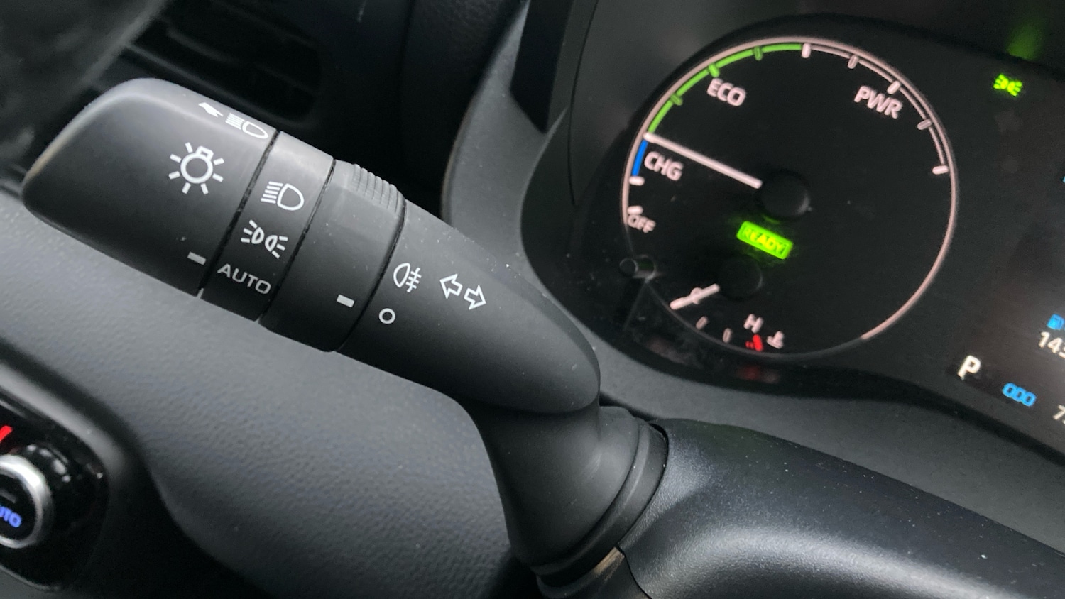 Used Toyota Yaris 2023 for sale - 76181911: Photo 31