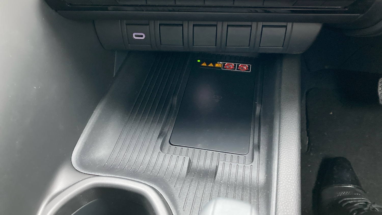 Used Toyota C-HR 2025 for sale - 77136867: Photo 32