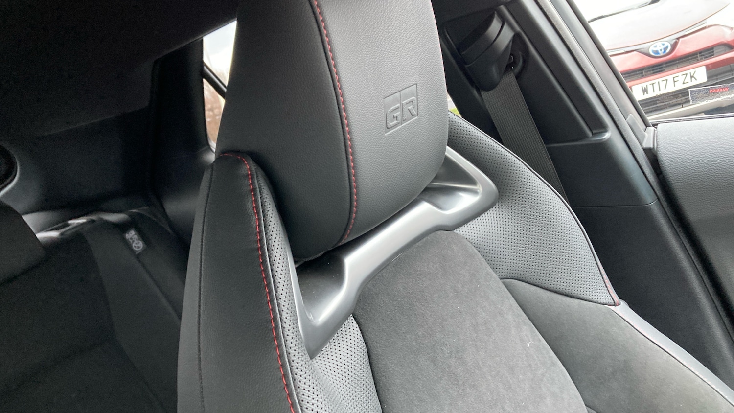 Used Toyota C-HR 2025 for sale - 77136867: Photo 45