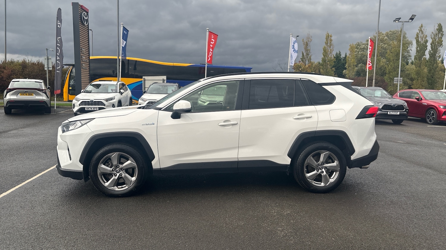 Used Toyota RAV4 2020 for sale - 76131114: Photo 17