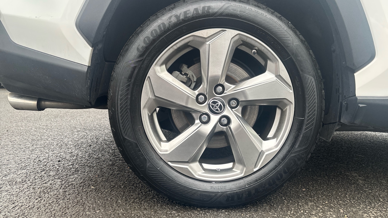 Used Toyota RAV4 2020 for sale - 76131114: Photo 18