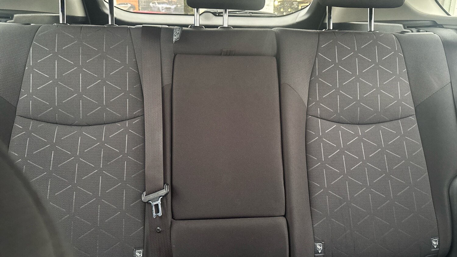 Used Toyota RAV4 2020 for sale - 76131114: Photo 31