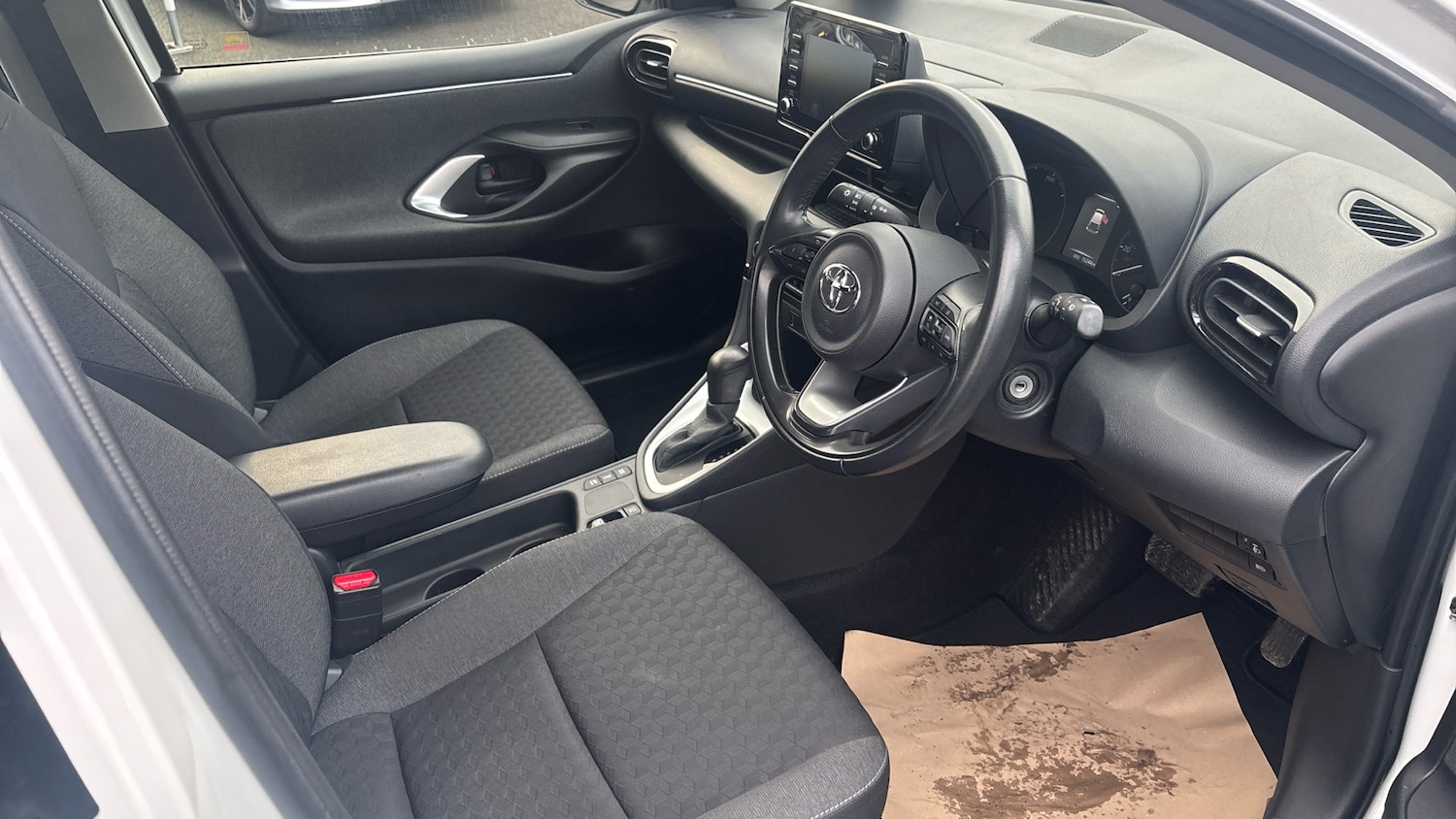 Used Toyota Yaris 2022 for sale - 77260766: Photo 11