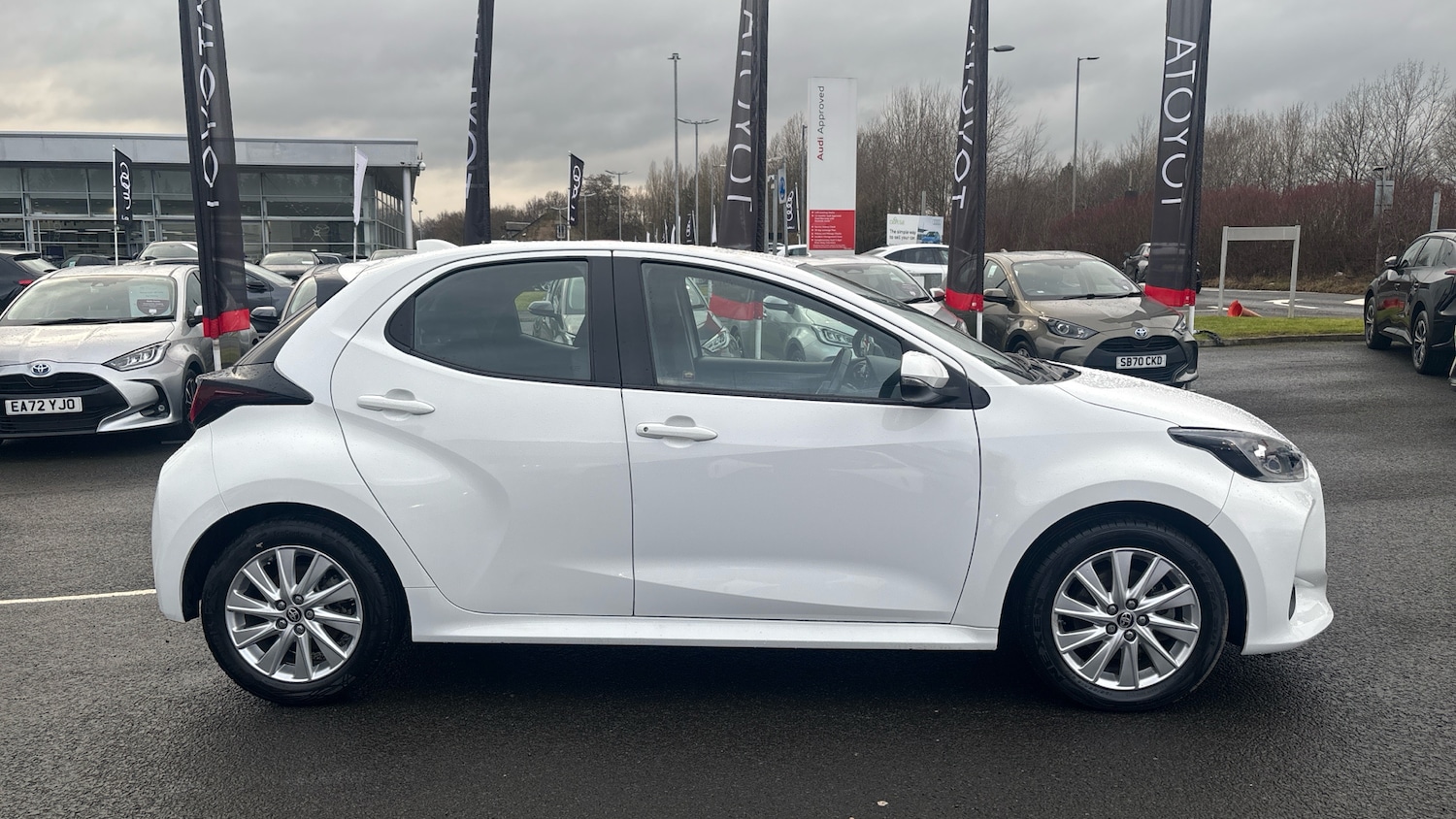 Used Toyota Yaris 2022 for sale - 77260766: Photo 16