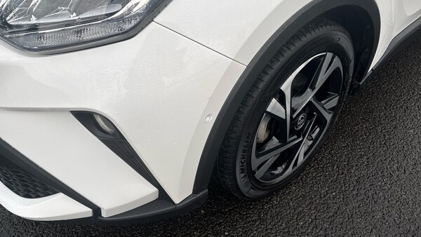 Used Toyota C-HR 2023 for sale - 76234638: Photo 25