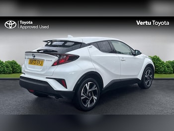 Used Toyota C-HR 2023 for sale - 76234638: Photo 2