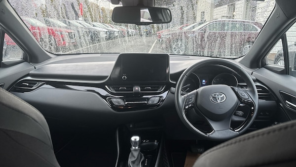 Used Toyota C-HR 2023 for sale - 76234638: Photo 5