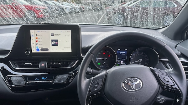 Used Toyota C-HR 2023 for sale - 76234638: Photo 8