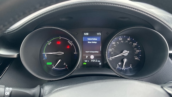 Used Toyota C-HR 2023 for sale - 76234638: Photo 9