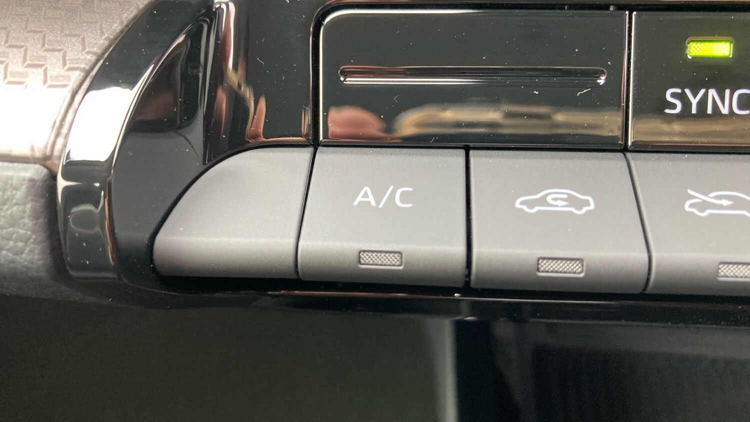 Used Toyota Prius 2025 for sale - 77707378: Photo 34