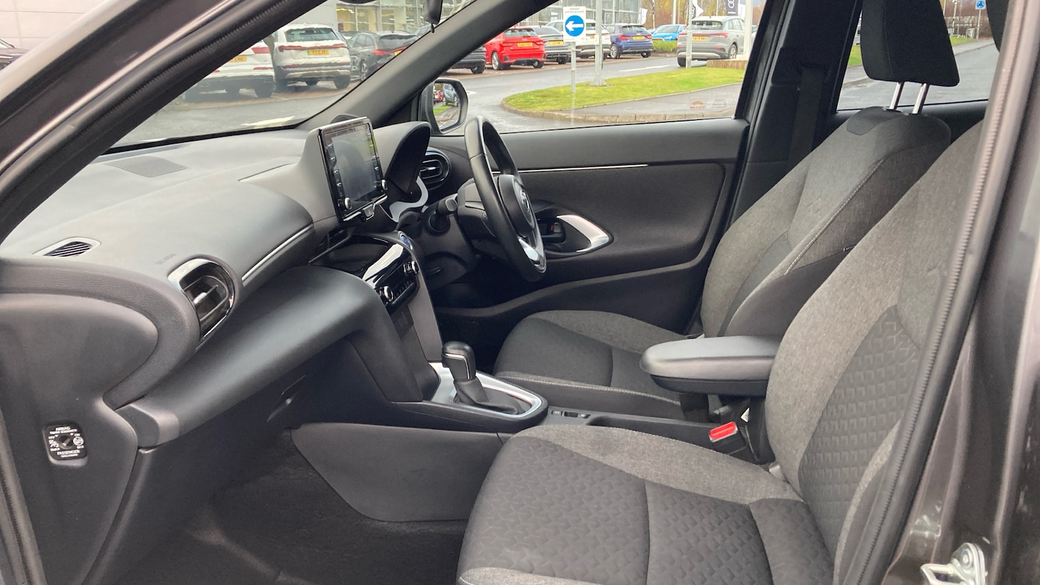 Used Toyota Yaris Cross 2023 for sale - 76719166: Photo 10