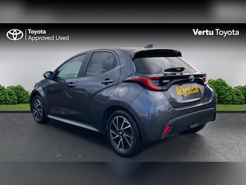 Used Toyota Yaris 2022 for sale - 76355445: Photo