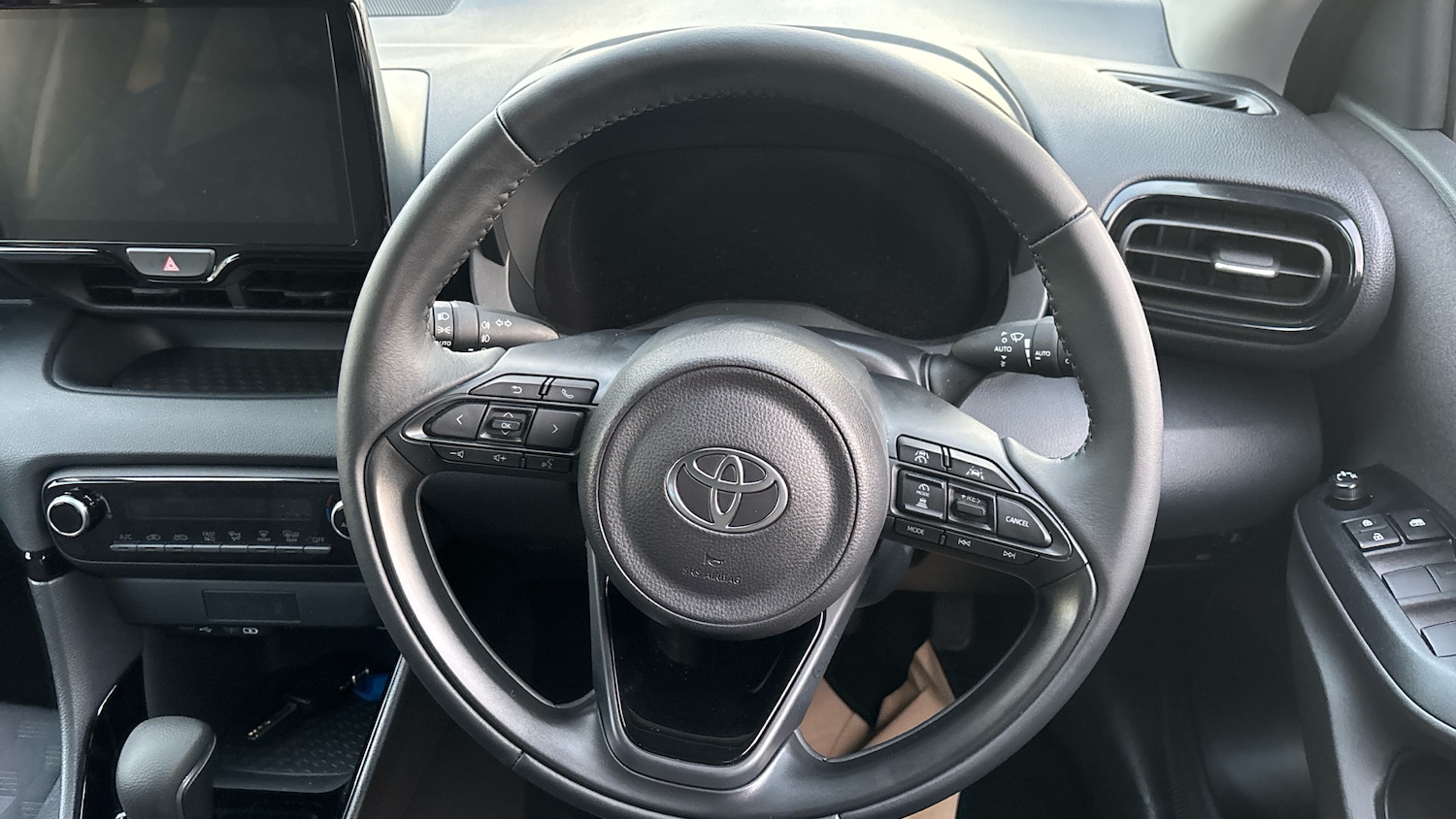 Used Toyota Yaris 2025 for sale - 77813299: Photo 6
