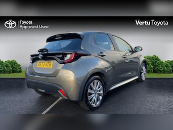 Used Toyota Yaris 2022 for sale - 76719173: Photo