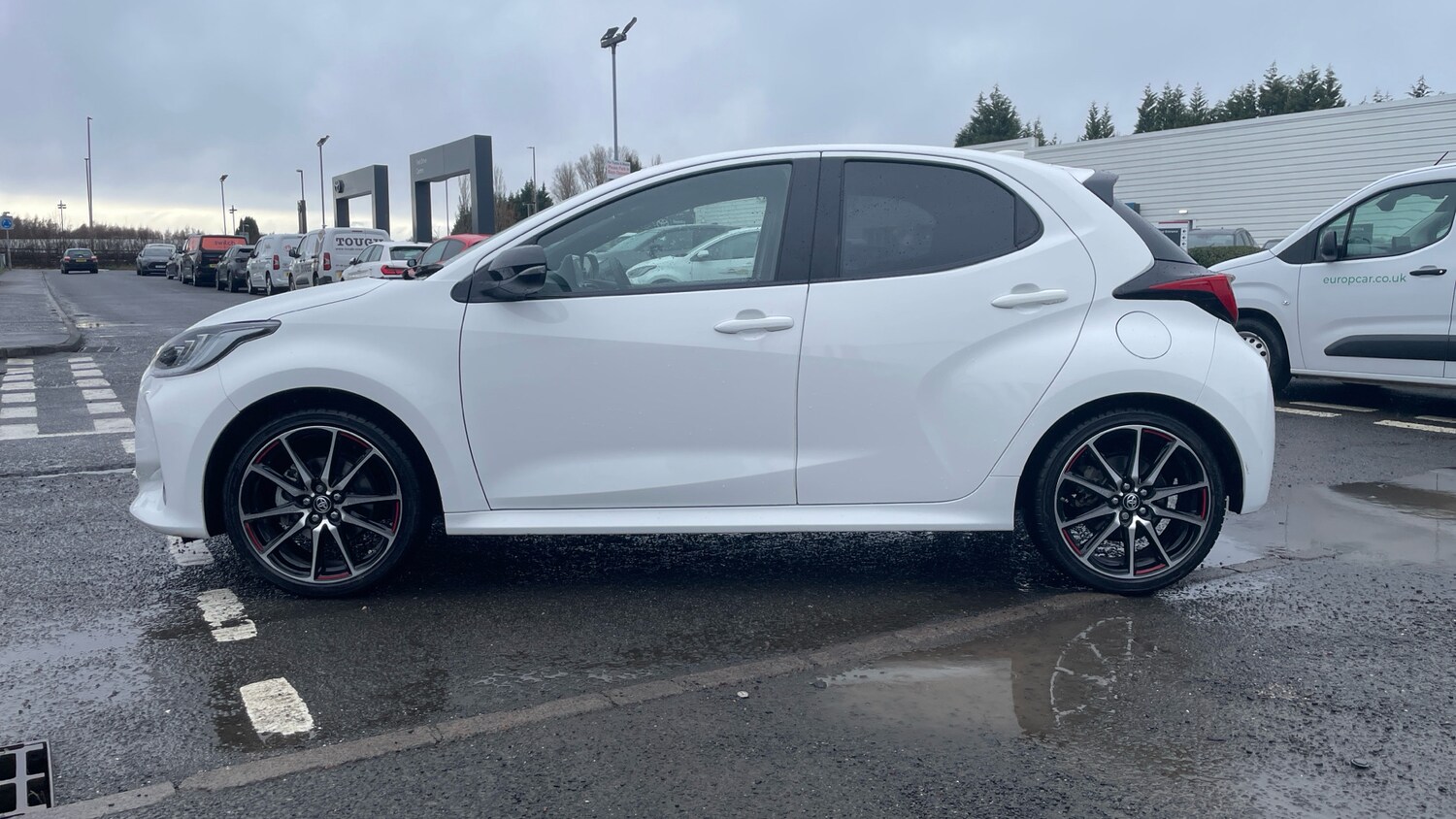 Used Toyota Yaris 2023 for sale - 77983911: Photo 17