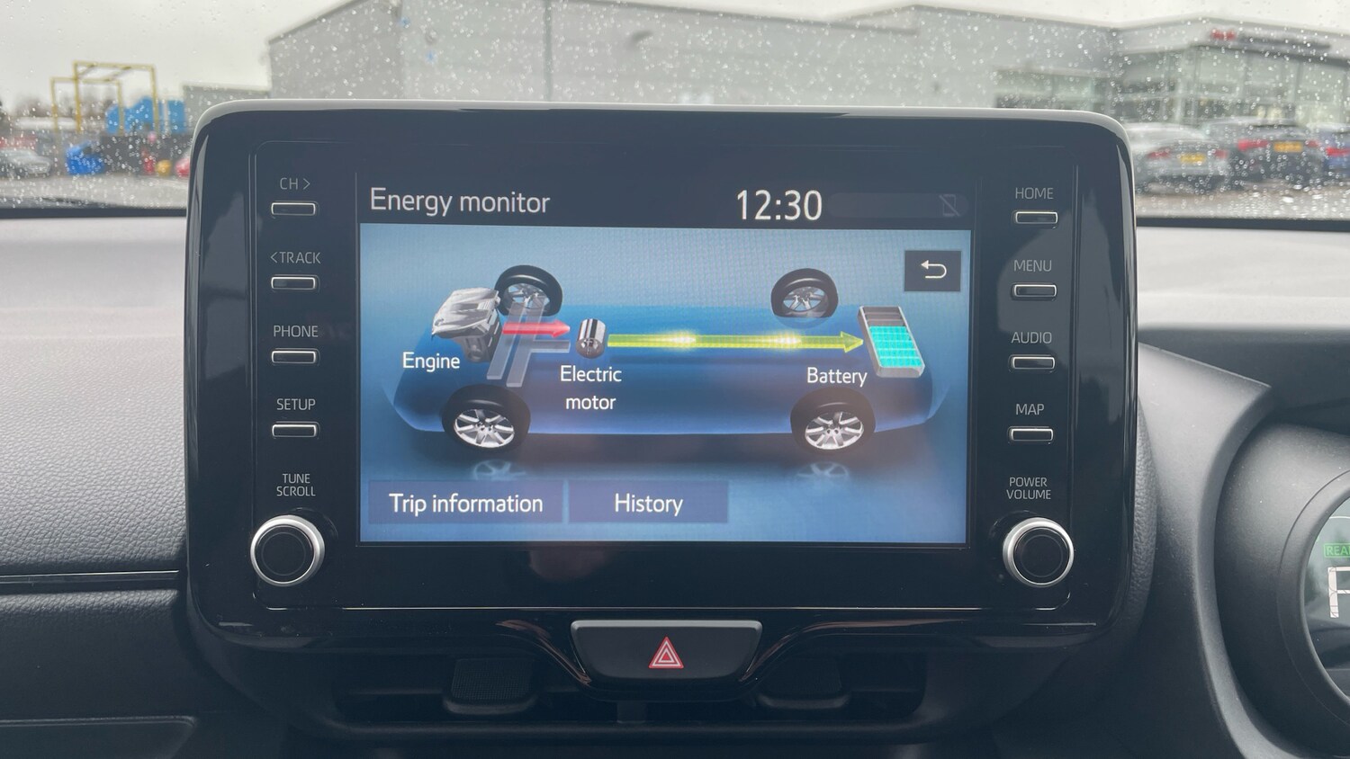 Used Toyota Yaris 2023 for sale - 77983911: Photo 28