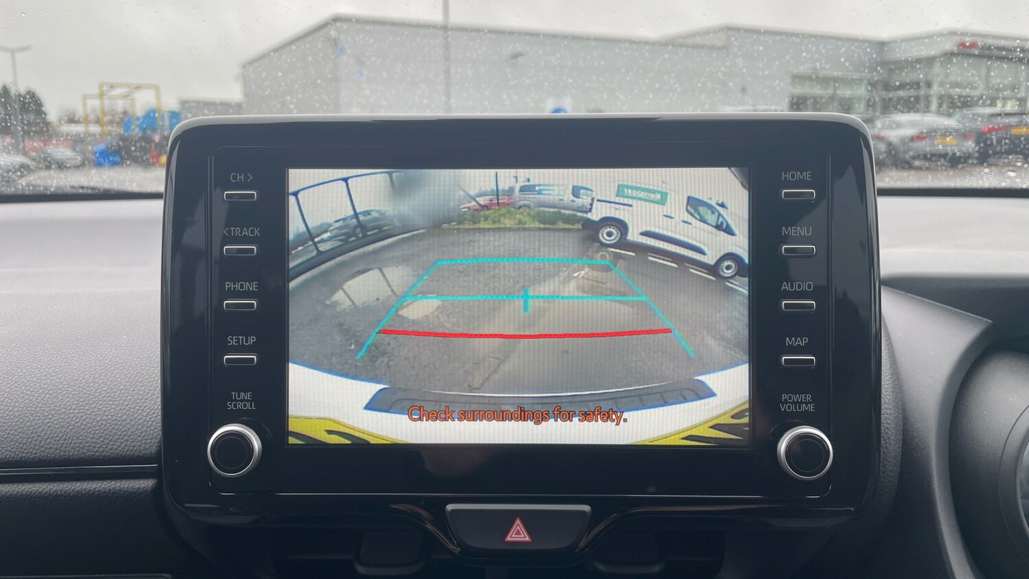 Used Toyota Yaris 2023 for sale - 77983911: Photo 31