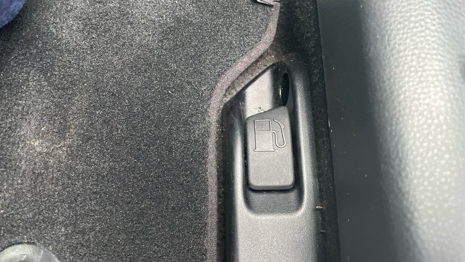 Used Toyota Yaris 2023 for sale - 77983911: Photo 42