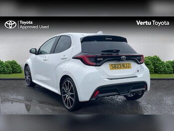 Used Toyota Yaris 2023 for sale - 77983911: Photo