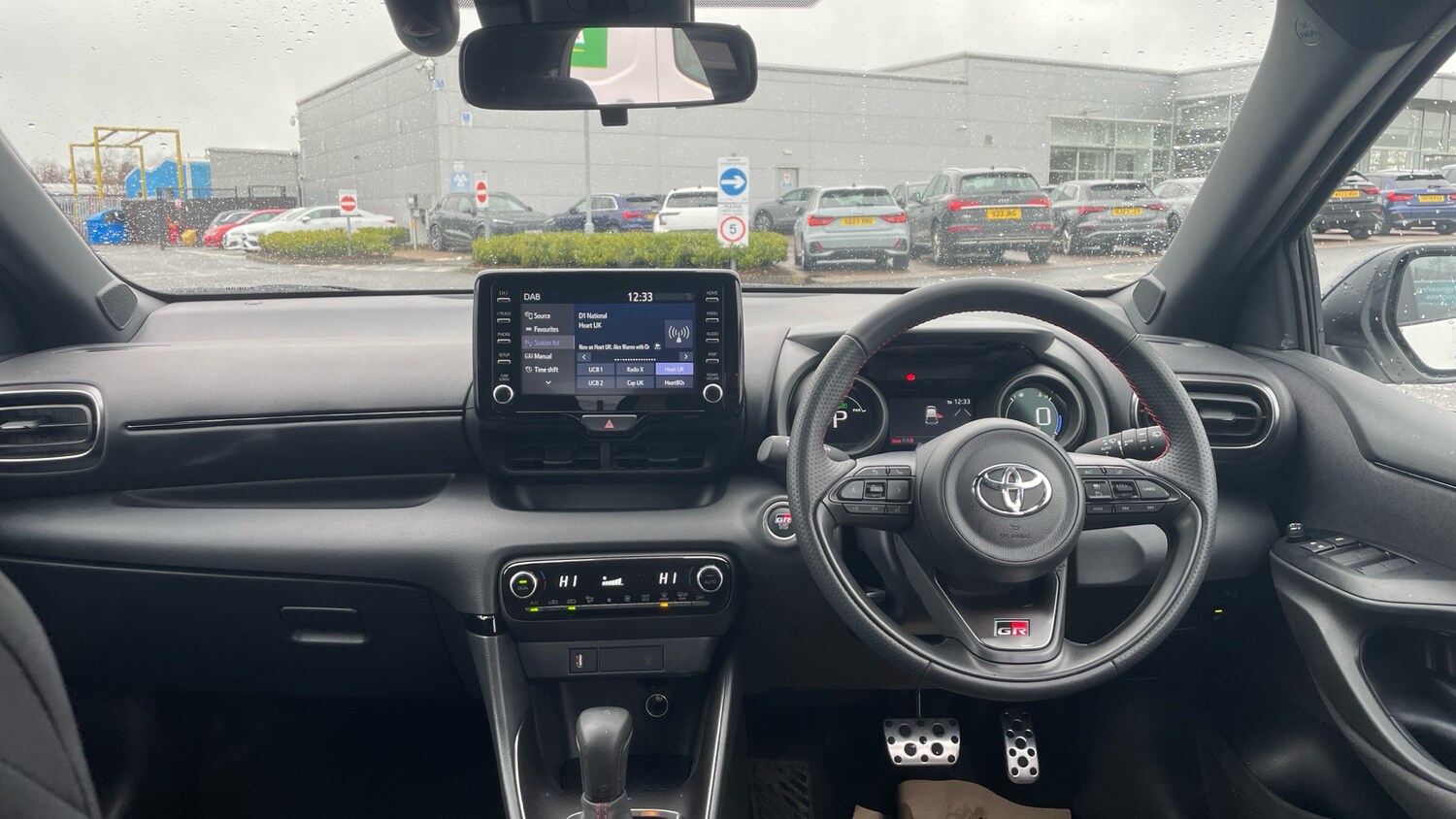 Used Toyota Yaris 2023 for sale - 77983911: Photo 5