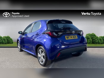 Used Toyota Yaris 2024 for sale - 78331819: Photo