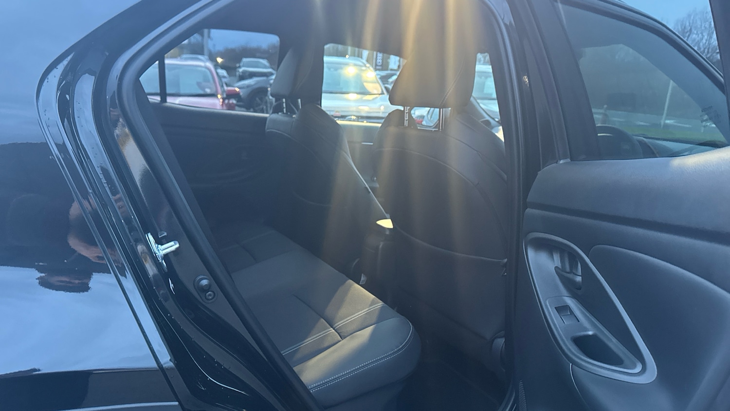 Used Toyota Yaris Cross 2025 for sale - 77136822: Photo 27