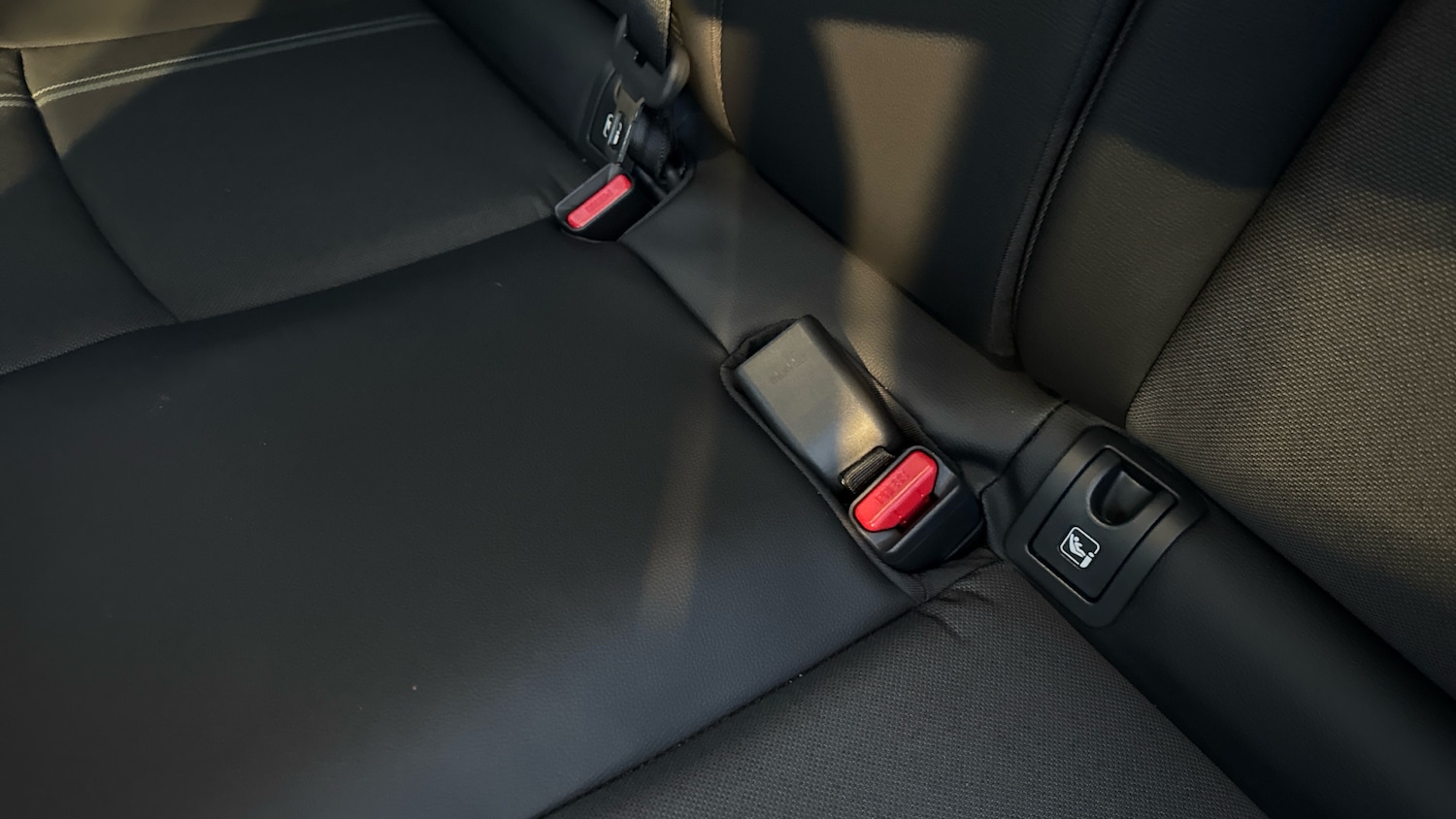 Used Toyota Yaris Cross 2025 for sale - 77136822: Photo 32