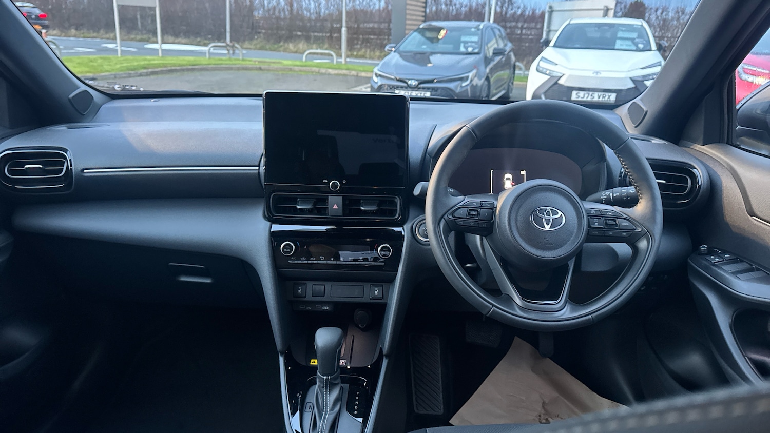 Used Toyota Yaris Cross 2025 for sale - 77136822: Photo 5