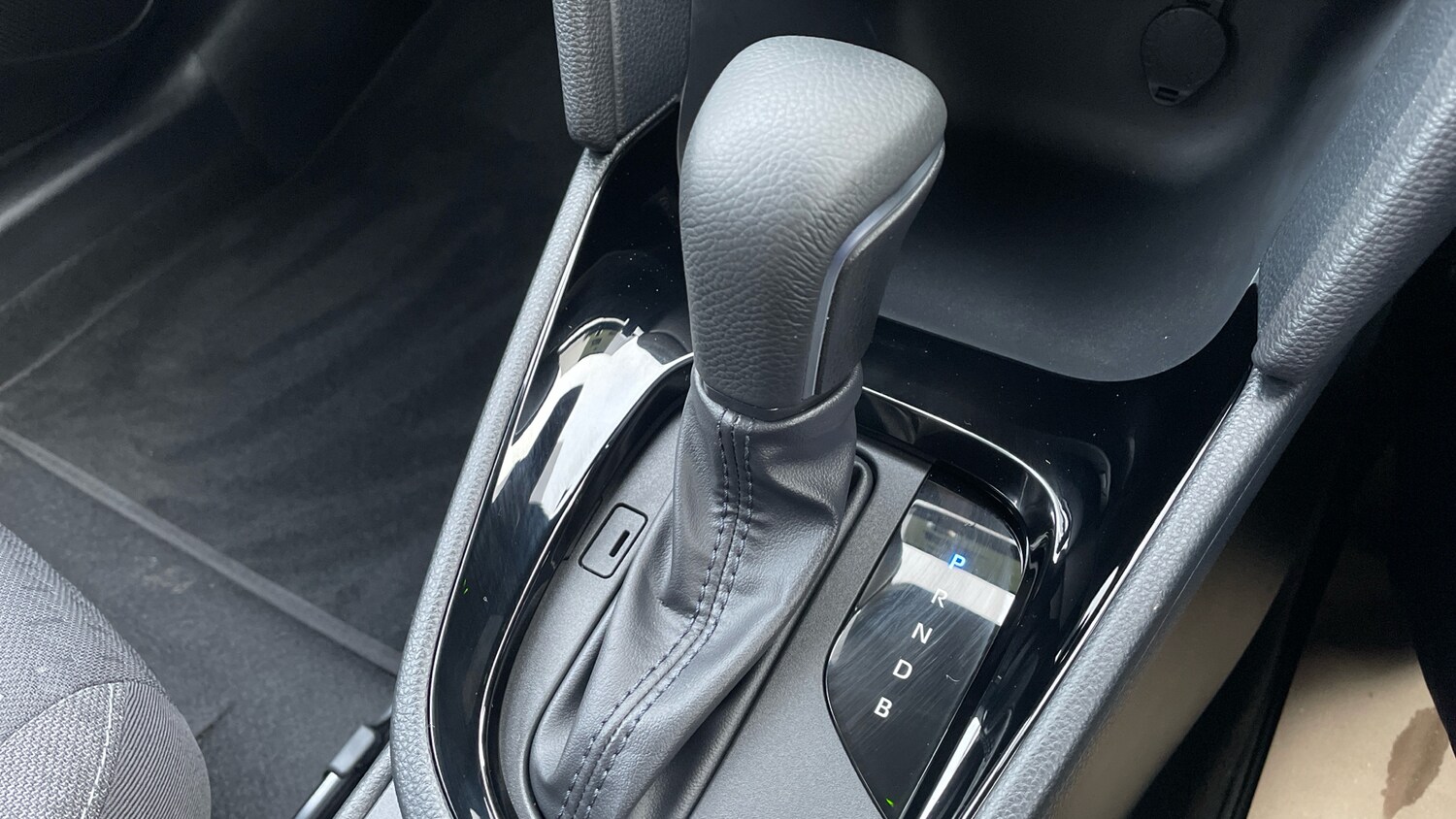 Used Toyota Yaris Cross 2025 for sale - 77136828: Photo 35