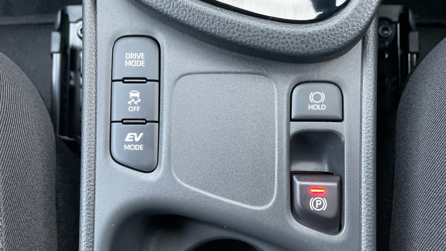 Used Toyota Yaris Cross 2025 for sale - 77136828: Photo 36