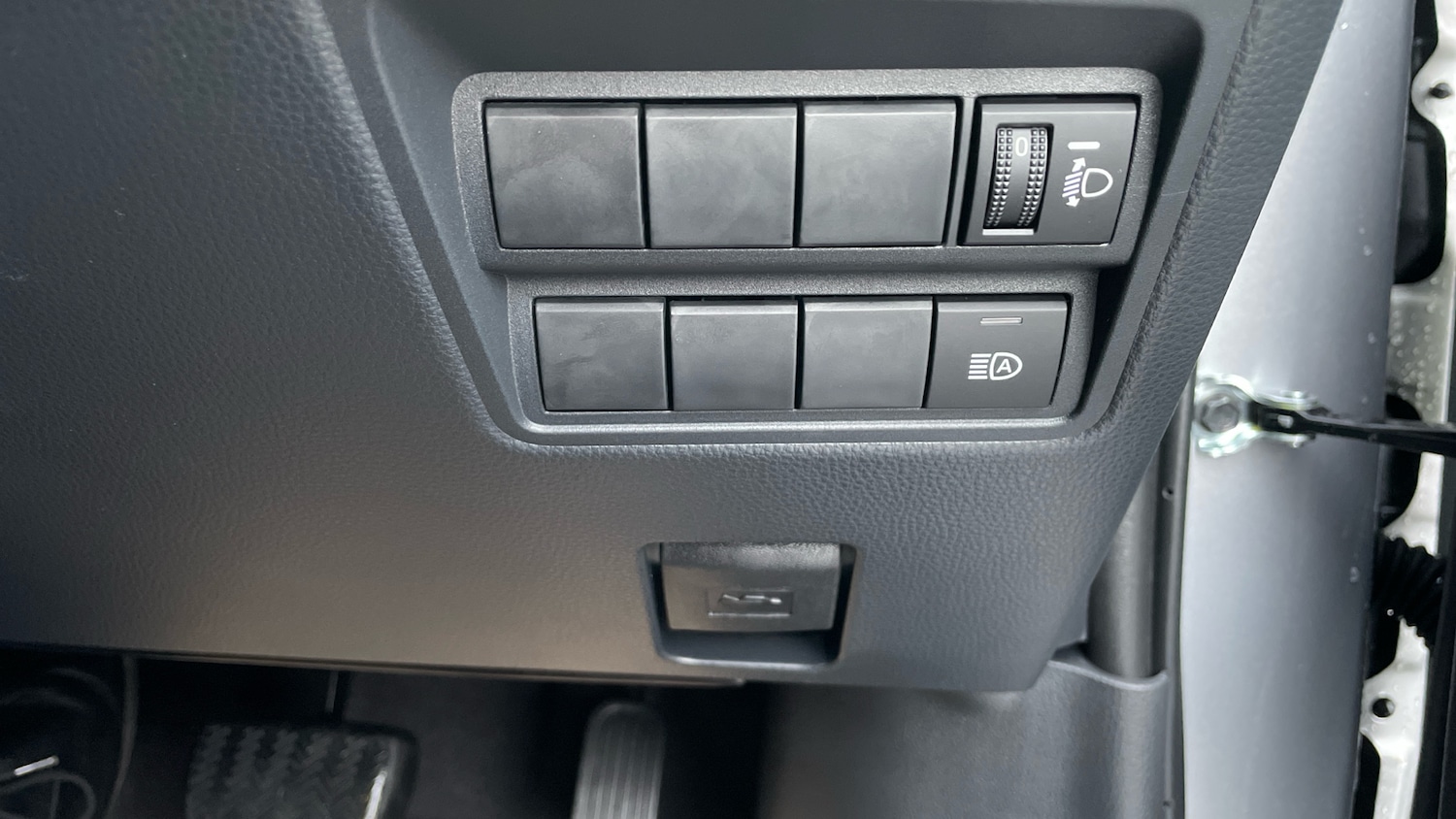 Used Toyota Yaris Cross 2025 for sale - 77136828: Photo 42