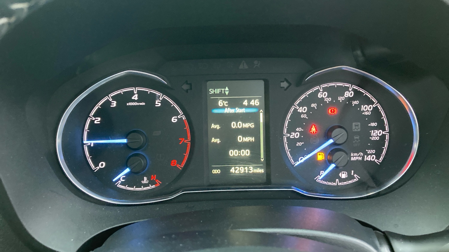 Used Toyota Yaris 2017 for sale - 76830561: Photo 9