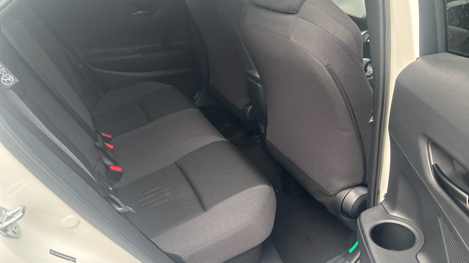 Used Toyota C-HR 2025 for sale - 76796801: Photo 12