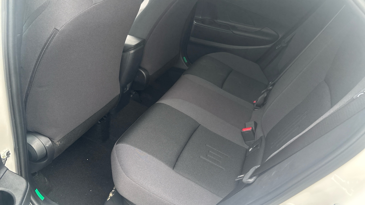 Used Toyota C-HR 2025 for sale - 76796801: Photo 13