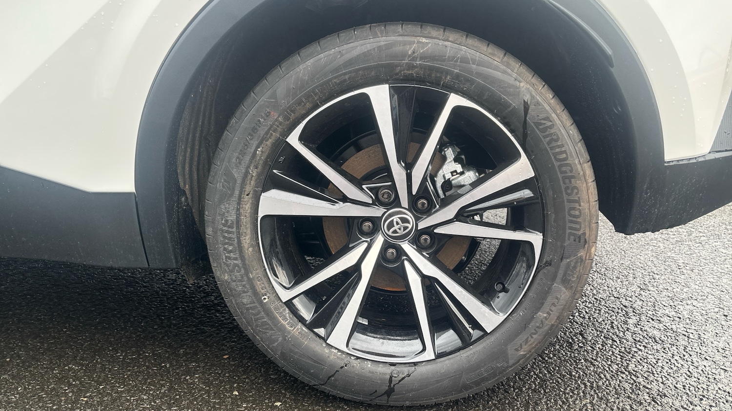 Used Toyota C-HR 2025 for sale - 76796801: Photo 28