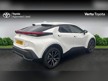 Used Toyota C-HR 2025 for sale - 76796801: Photo