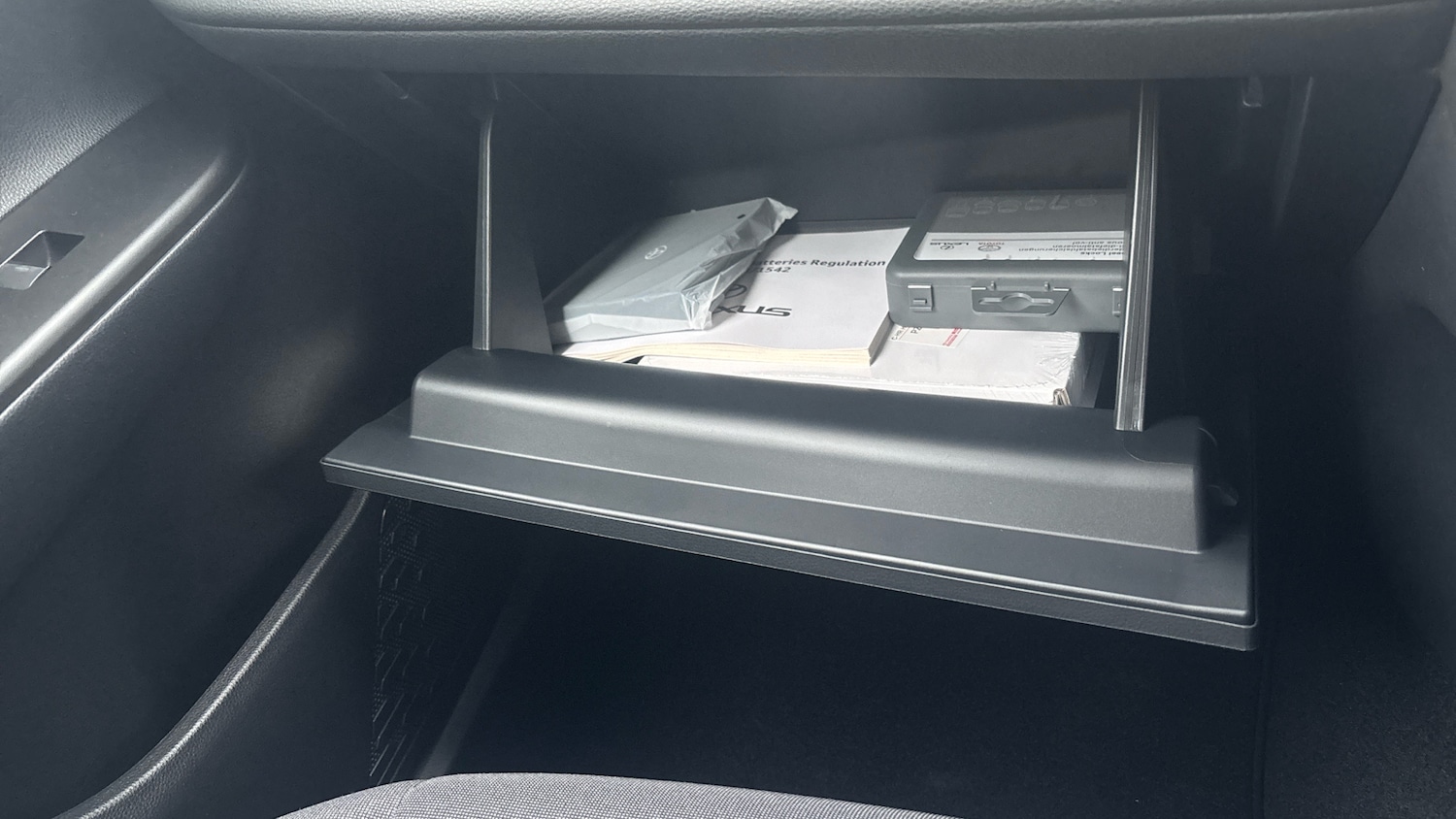 Used Toyota C-HR 2025 for sale - 76796801: Photo 40