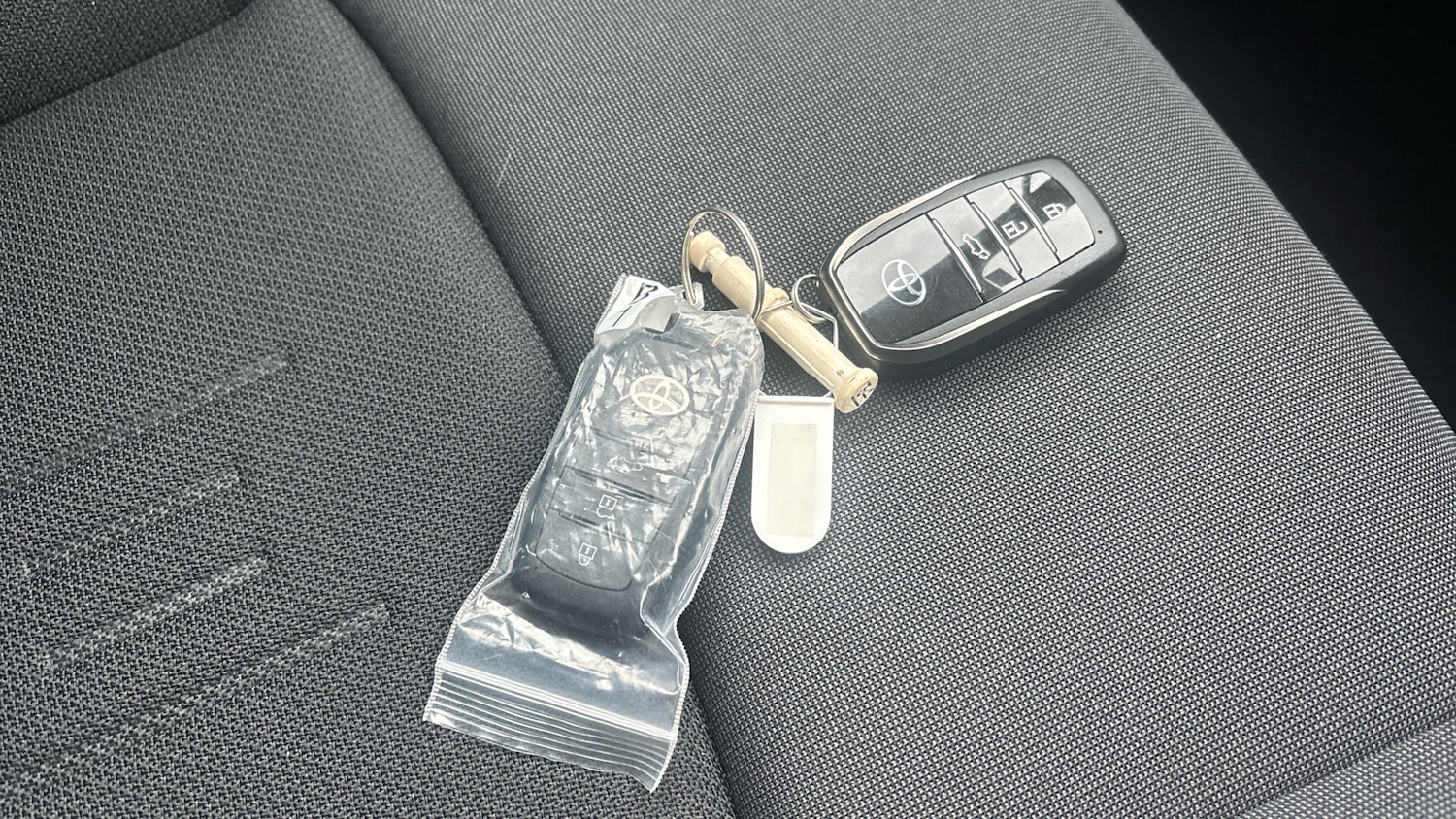 Used Toyota C-HR 2025 for sale - 76796801: Photo 41