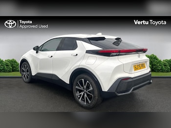 Used Toyota C-HR 2025 for sale - 76796801: Photo
