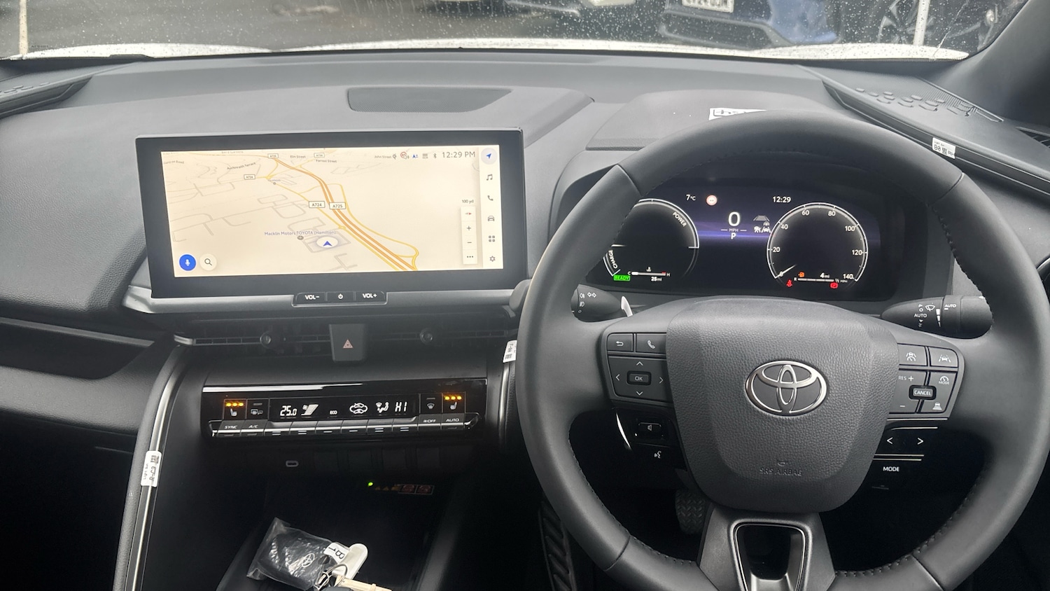 Used Toyota C-HR 2025 for sale - 76796801: Photo 5