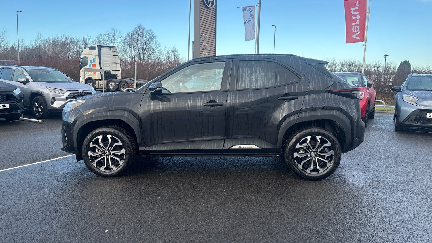 Used Toyota Yaris Cross 2025 for sale - 77233949: Photo 17