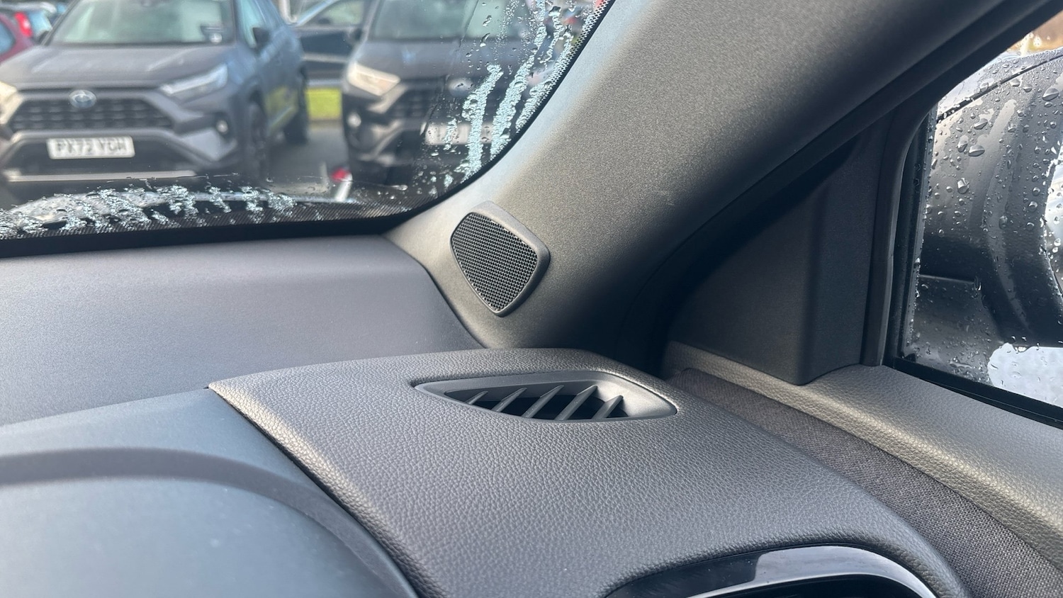 Used Toyota Yaris Cross 2025 for sale - 77233949: Photo 31