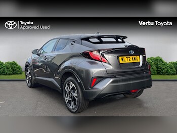 Used Toyota C-HR 2023 for sale - 77847602: Photo
