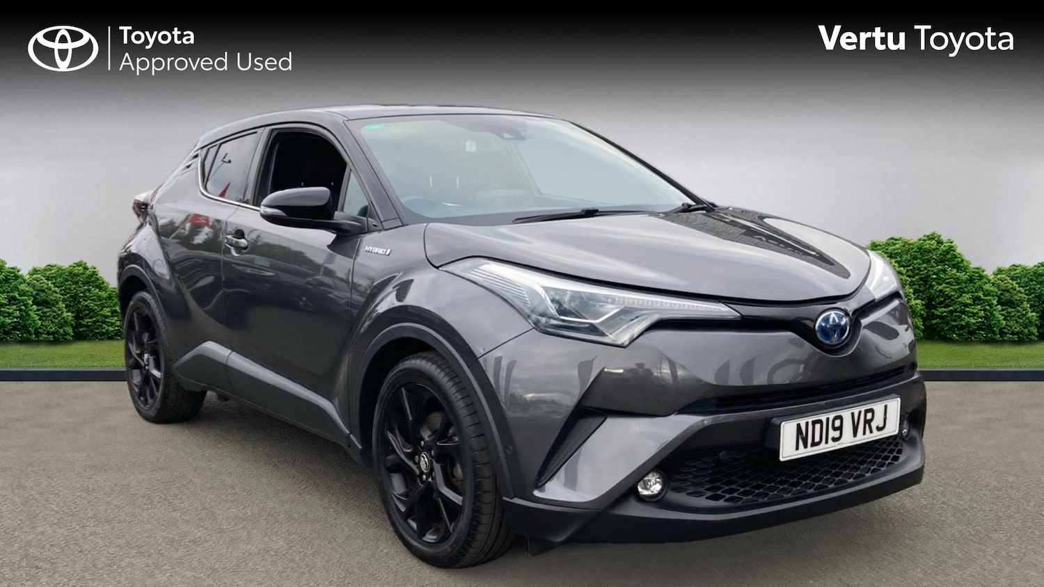 Used Toyota C-HR 2019 for sale - 76170642: Photo 1