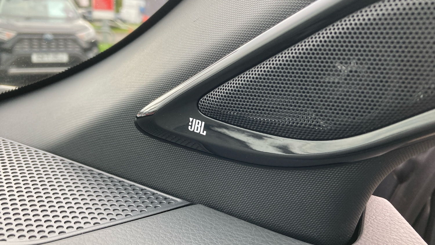 Used Toyota C-HR 2019 for sale - 76170642: Photo 38